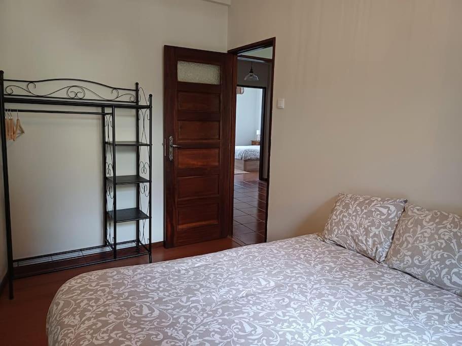 Roomy & Patio - 2 Bedroom Flat Porto Exterior photo