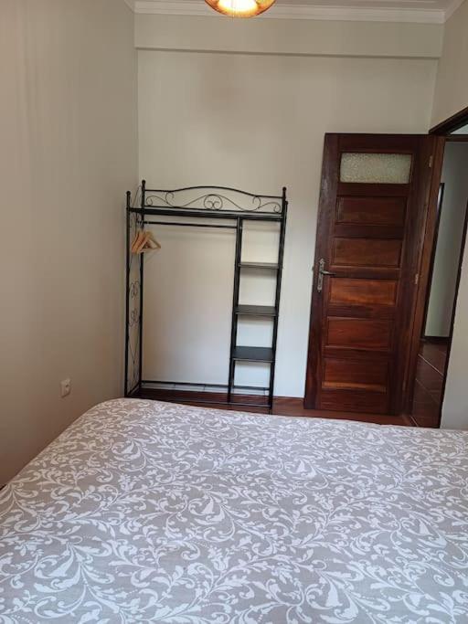 Roomy & Patio - 2 Bedroom Flat Porto Exterior photo